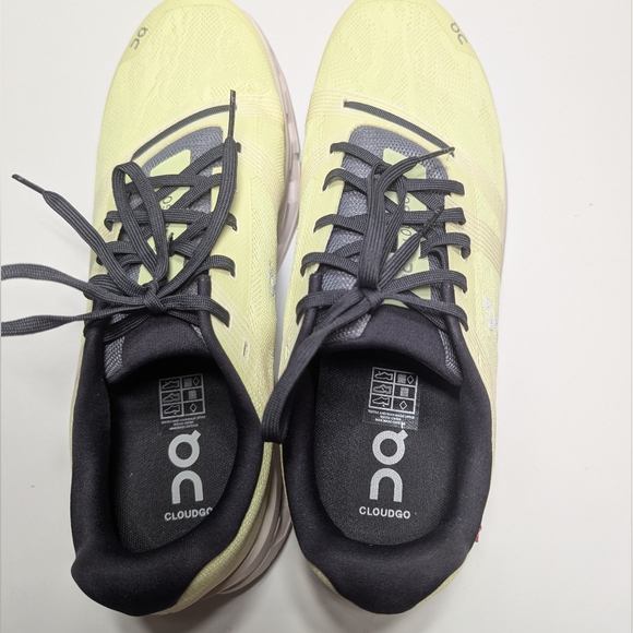 On Running CloudGo Athletic Men's Running Shoes Size 11 - Picture 7 of 15